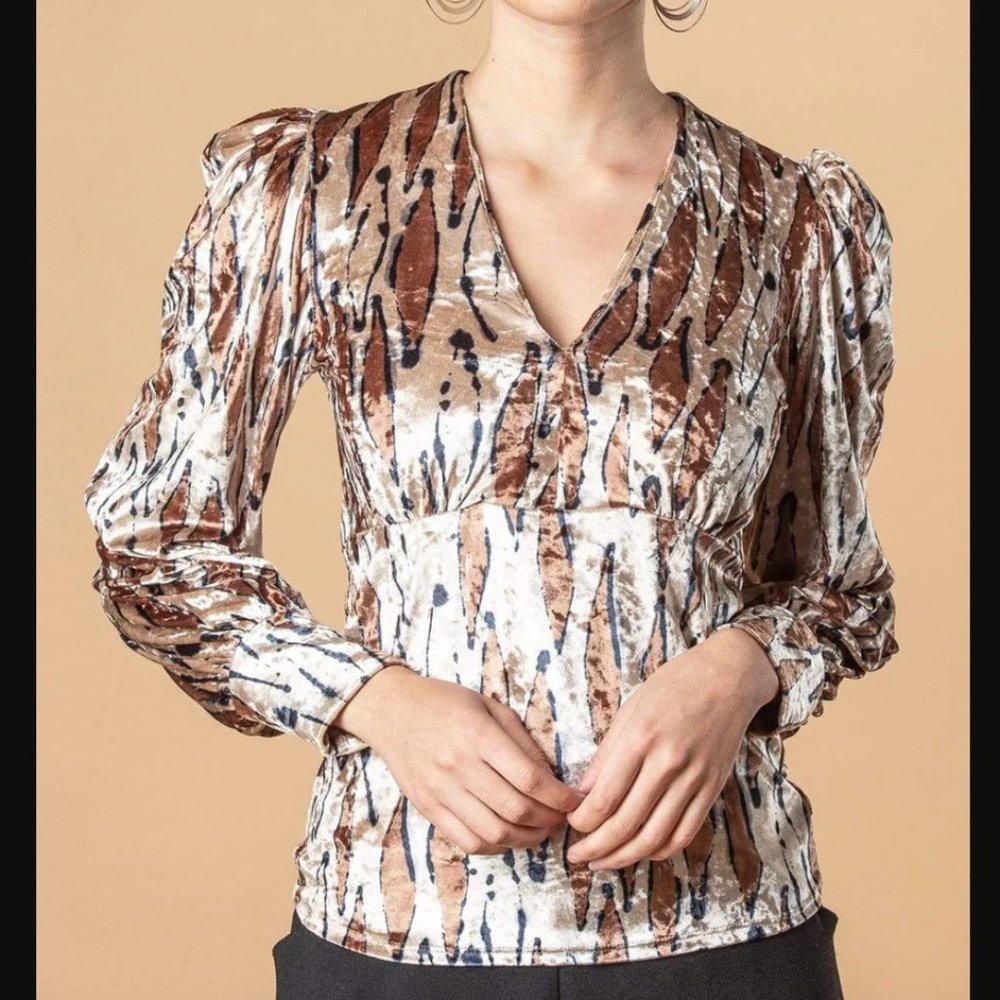 EVA FRANCO velvet Avery top in Mod Birch